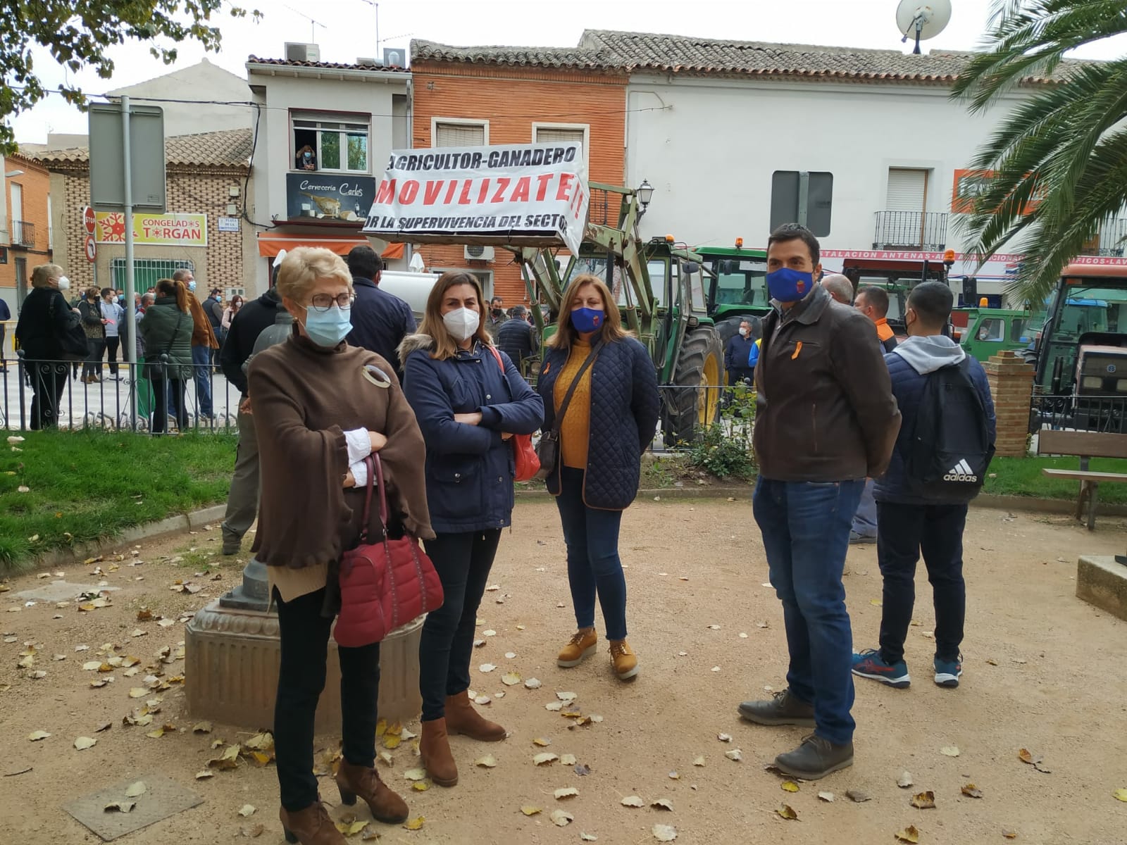 PP con agricultores en Puebla de Almoradiel 261120 2